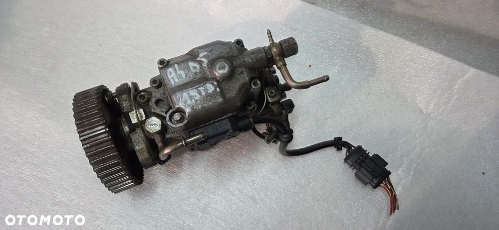 Pompa wtryskowa Audi A4 B5 1.9 tdi -110H - 2