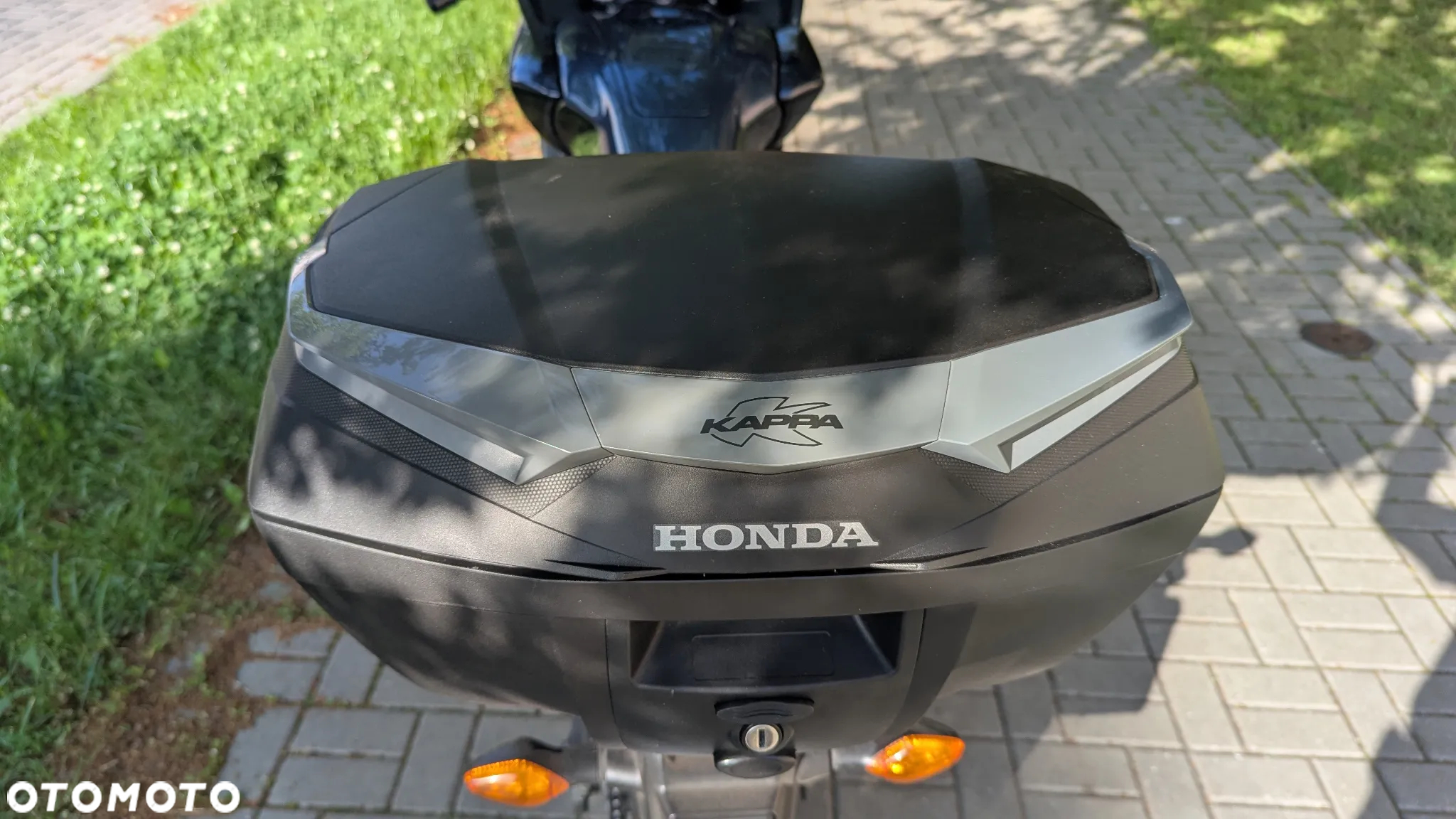 Honda CTX - 10