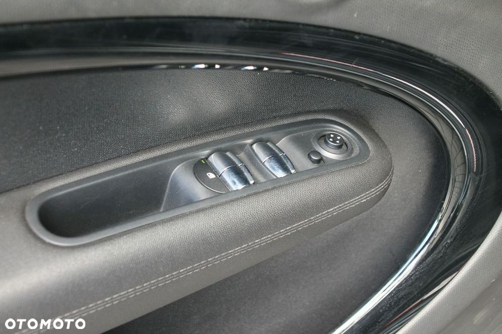 MINI John Cooper Works - 15