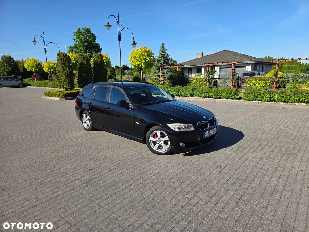 BMW Seria 3 318d - 12