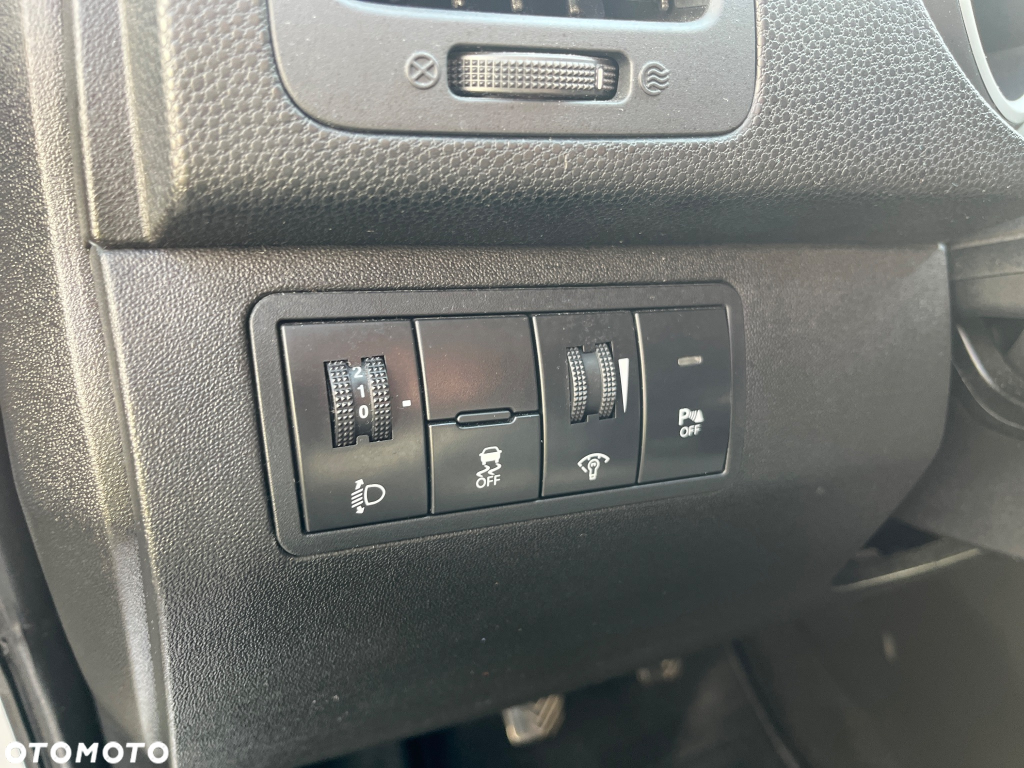 Kia Venga 1.6 L - 14
