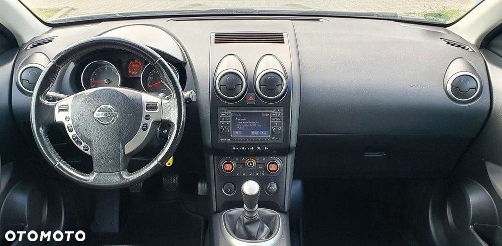 Nissan Qashqai - 10
