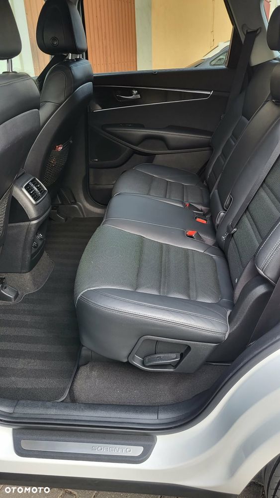 Kia Sorento - 6