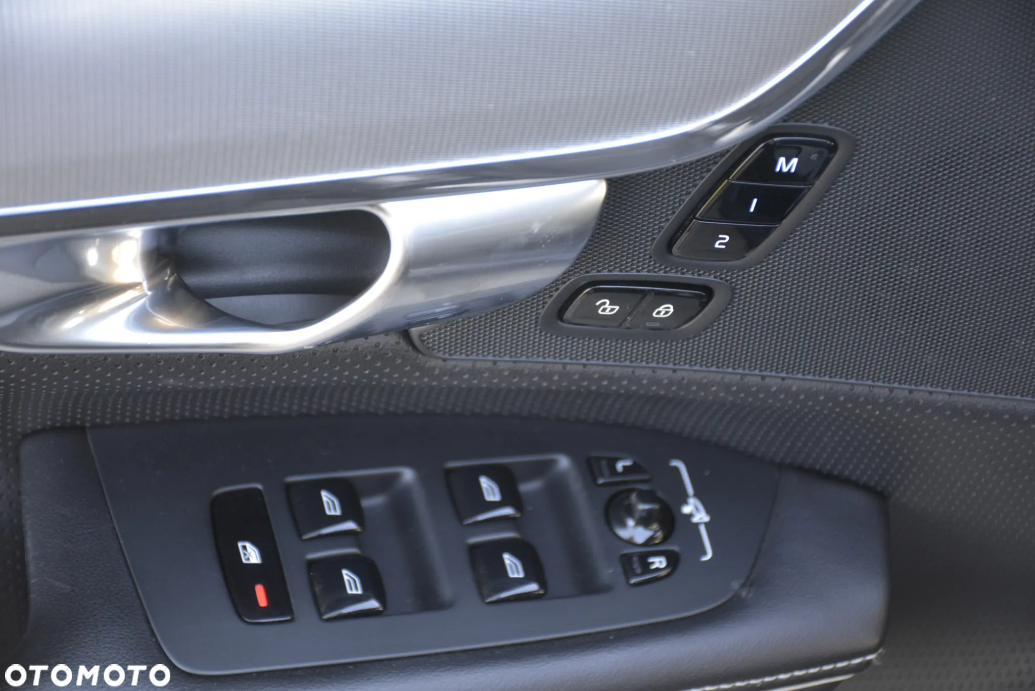 Volvo S90 D4 Geartronic R Design - 15