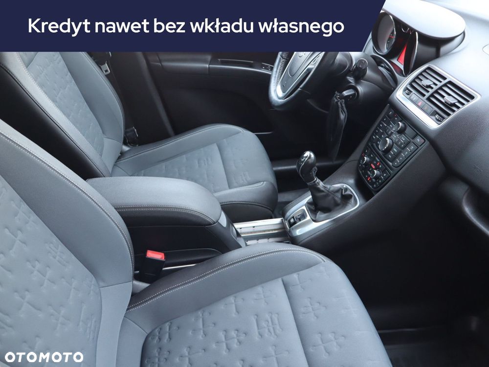 Opel Meriva - 11