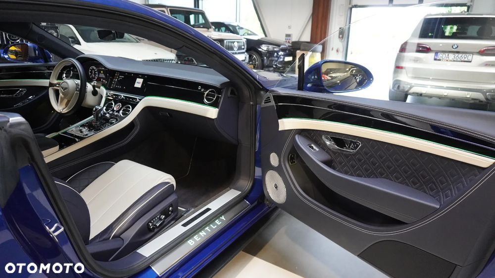 Bentley Continental GT - 8