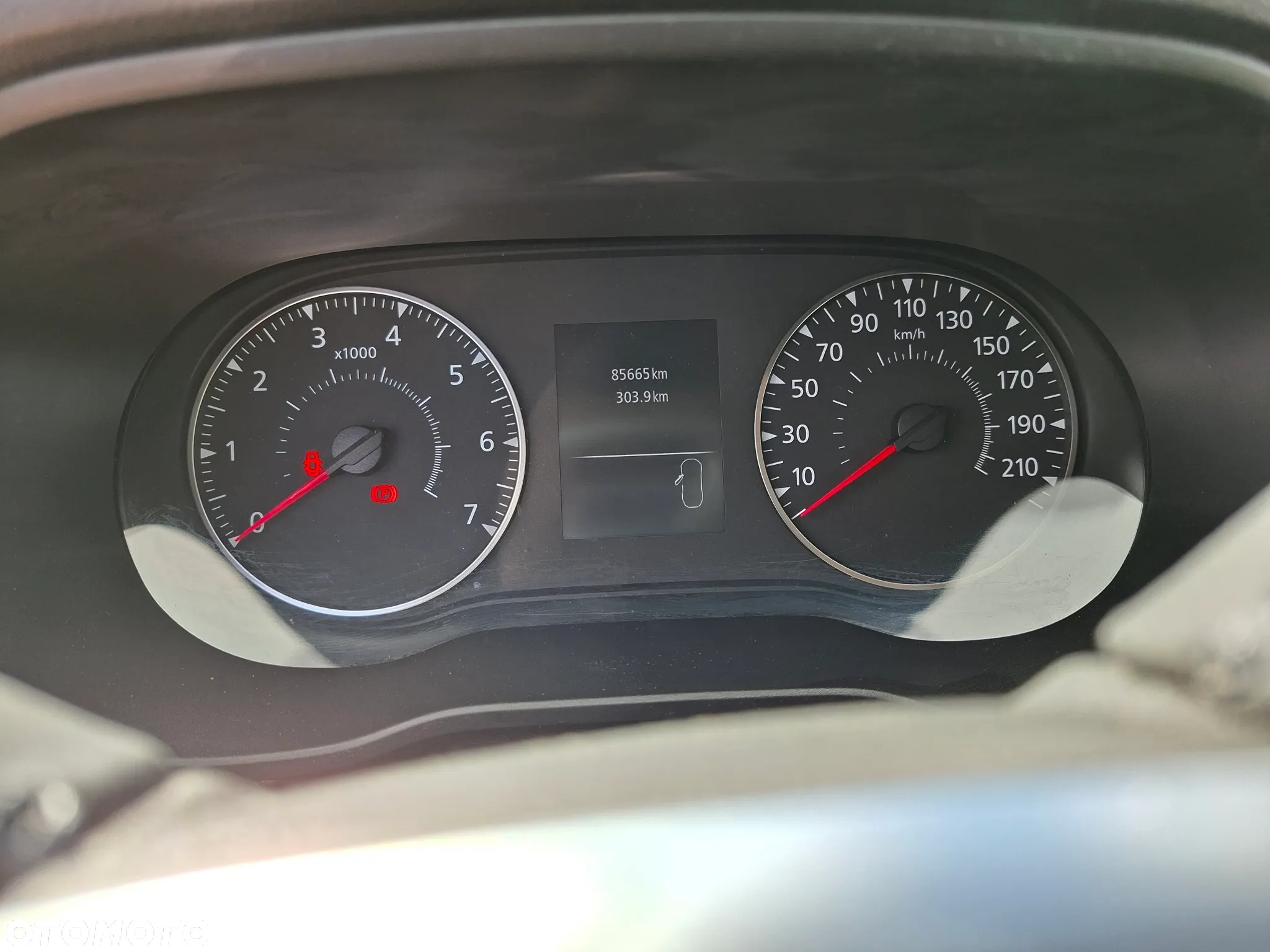 Dacia Duster 1.6 SCe Comfort - 8