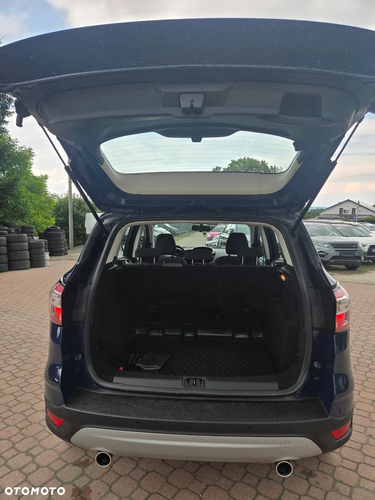 Ford Kuga 1.5 EcoBoost 2x4 Cool & Connect - 11