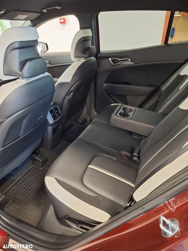 Kia Sportage PE 1.6 T-GDI HP 7DCT 4x4 GT Line - 14