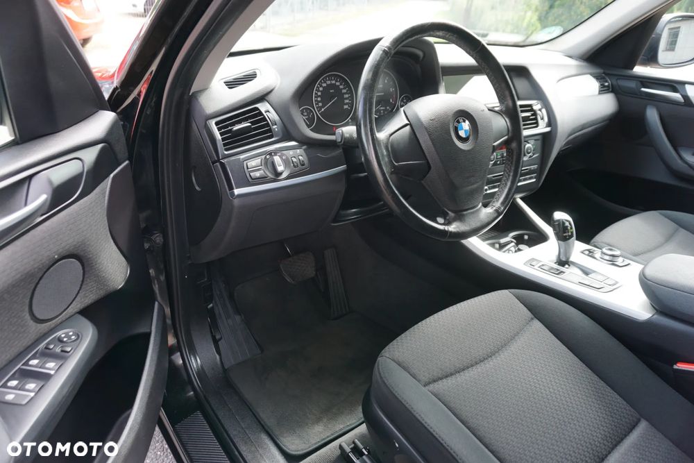 BMW X3 xDrive20d - 8