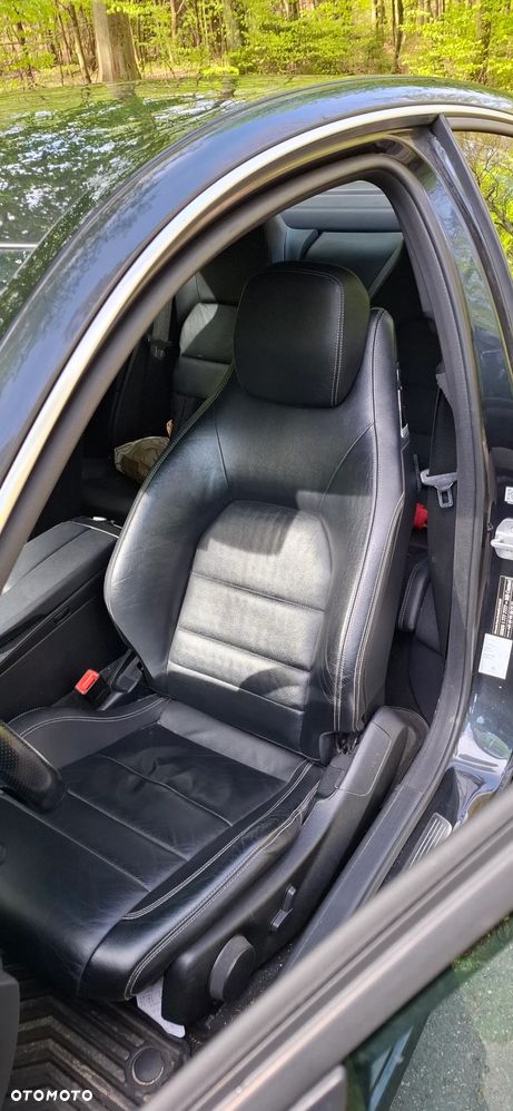 Mercedes-Benz Klasa C 180 Coupe BlueEFFICIENCY 7G-TRONIC - 9