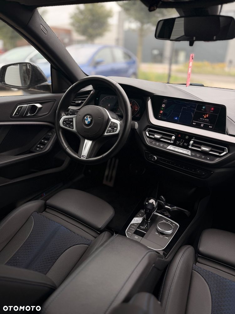 BMW Seria 2 218i M Sport - 31