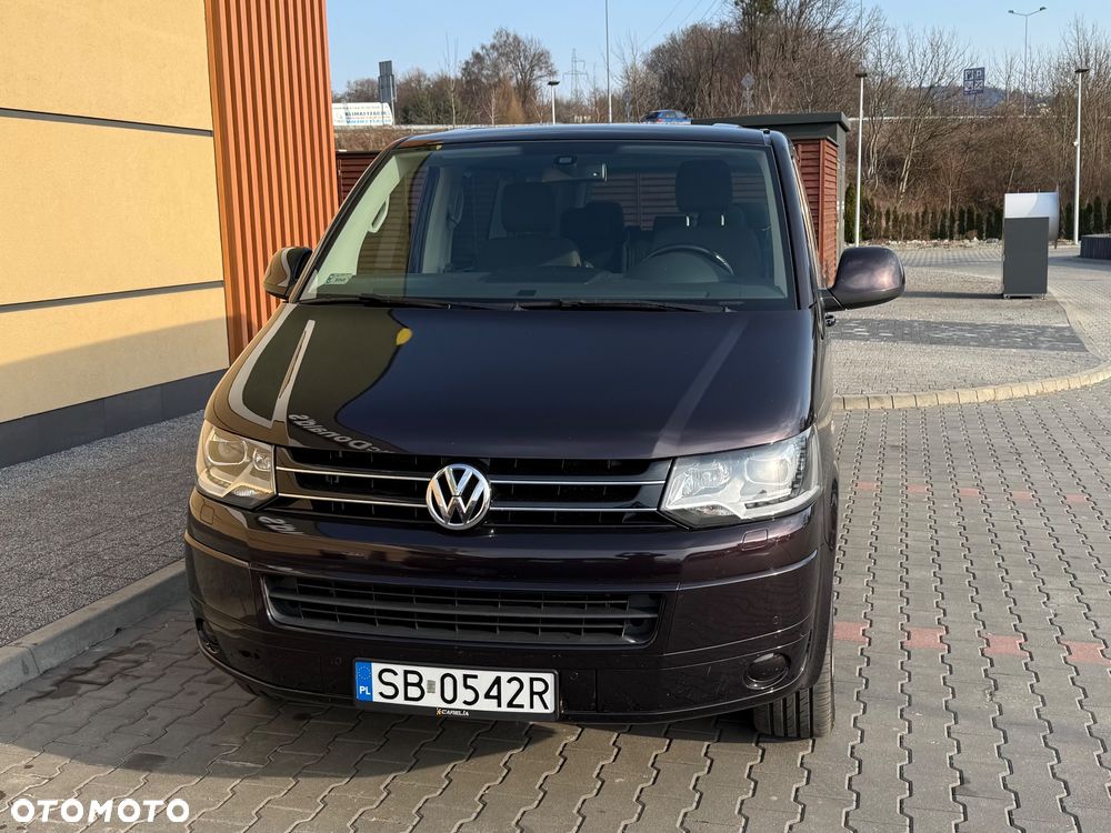 Volkswagen Multivan - 2