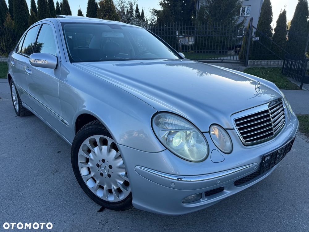 Mercedes-Benz Klasa E 500 4Matic Automatik Elegance - 1