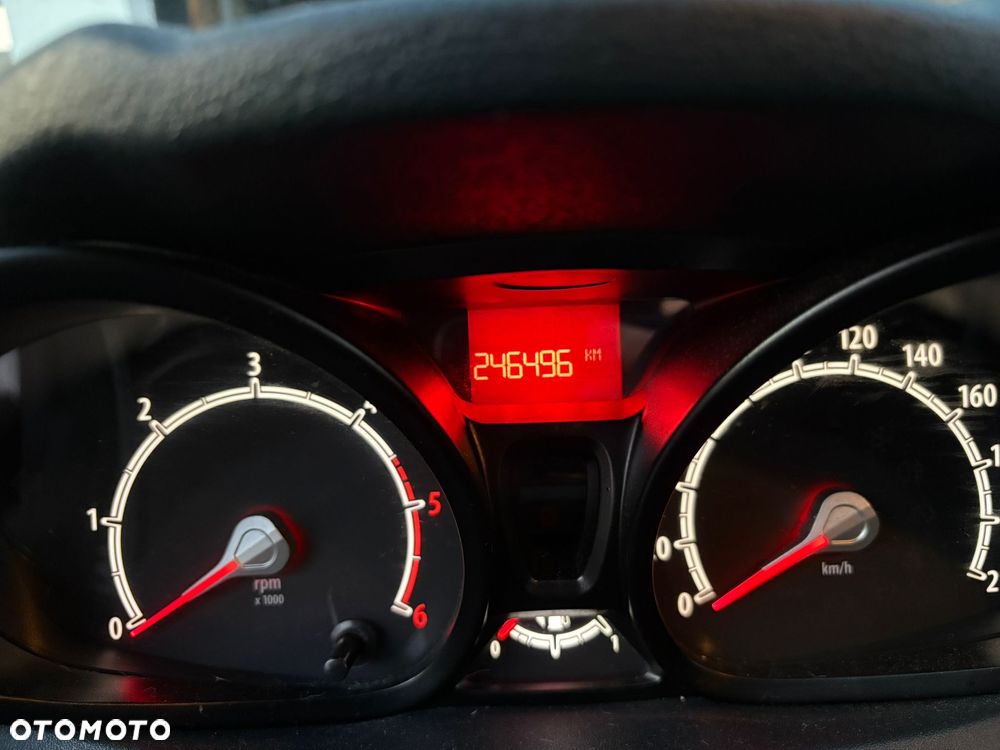 Ford Fiesta 1.6 TDCi Econetic - 7