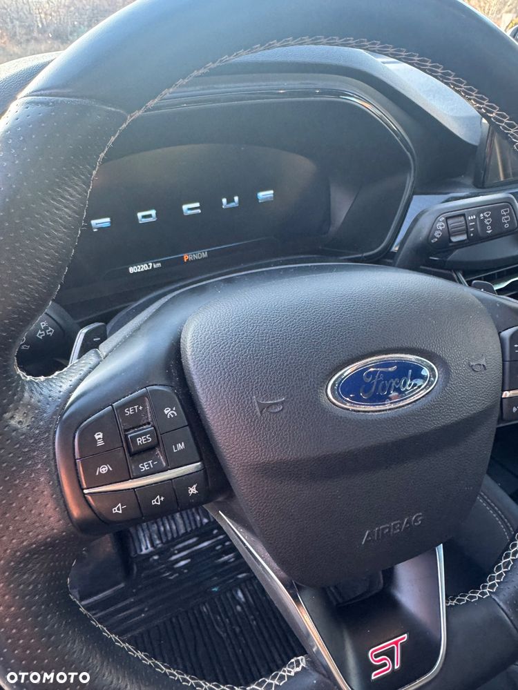 Ford Focus 2.3 EcoBoost ST - 28