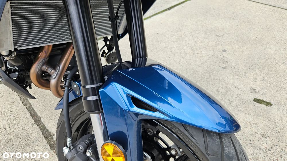 Kawasaki Versys 650 - 4