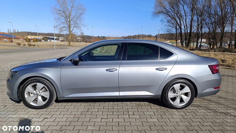 Skoda Superb 2.0 TDI DSG L&K - 2