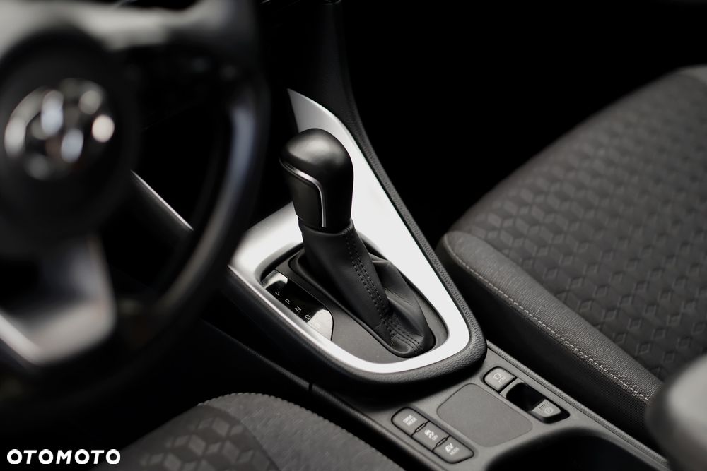 Toyota Yaris Hybrid 1.5 Comfort - 23