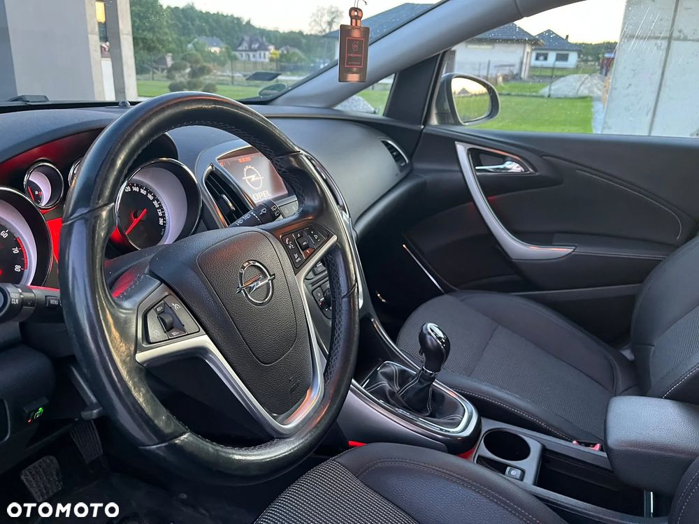 Opel Astra 1.4 T Cosmo - 9