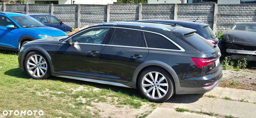Audi A6 Allroad - 10