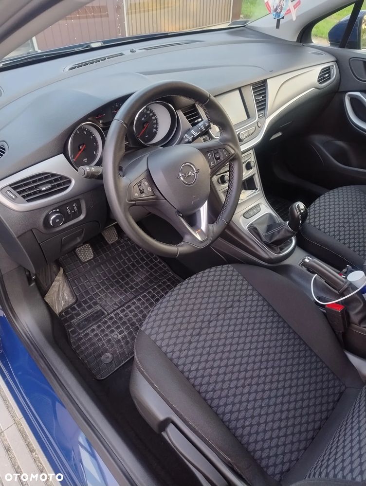 Opel Astra 1.2 T Edition S&S - 3