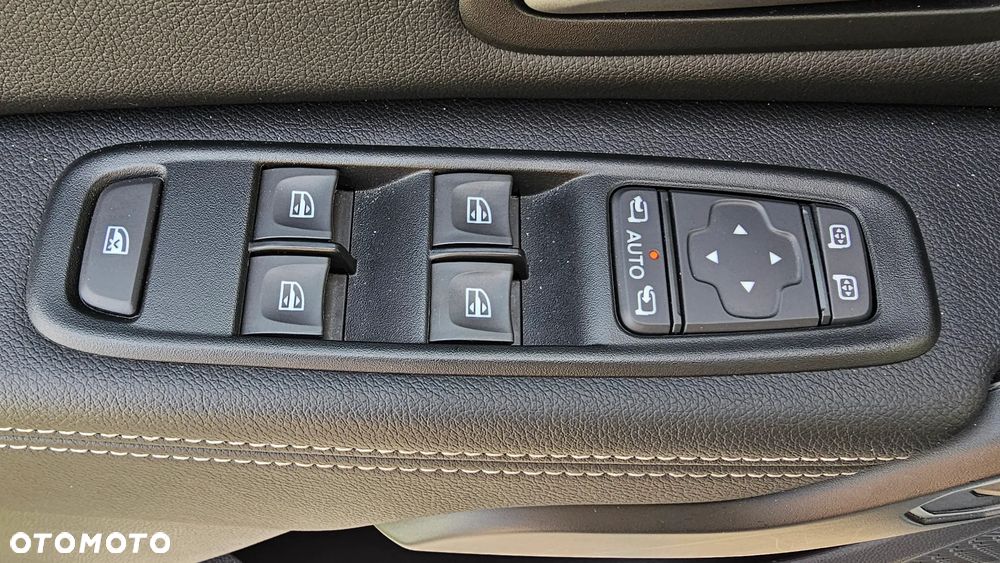 Dacia Duster 1.0 TCe Journey - 26