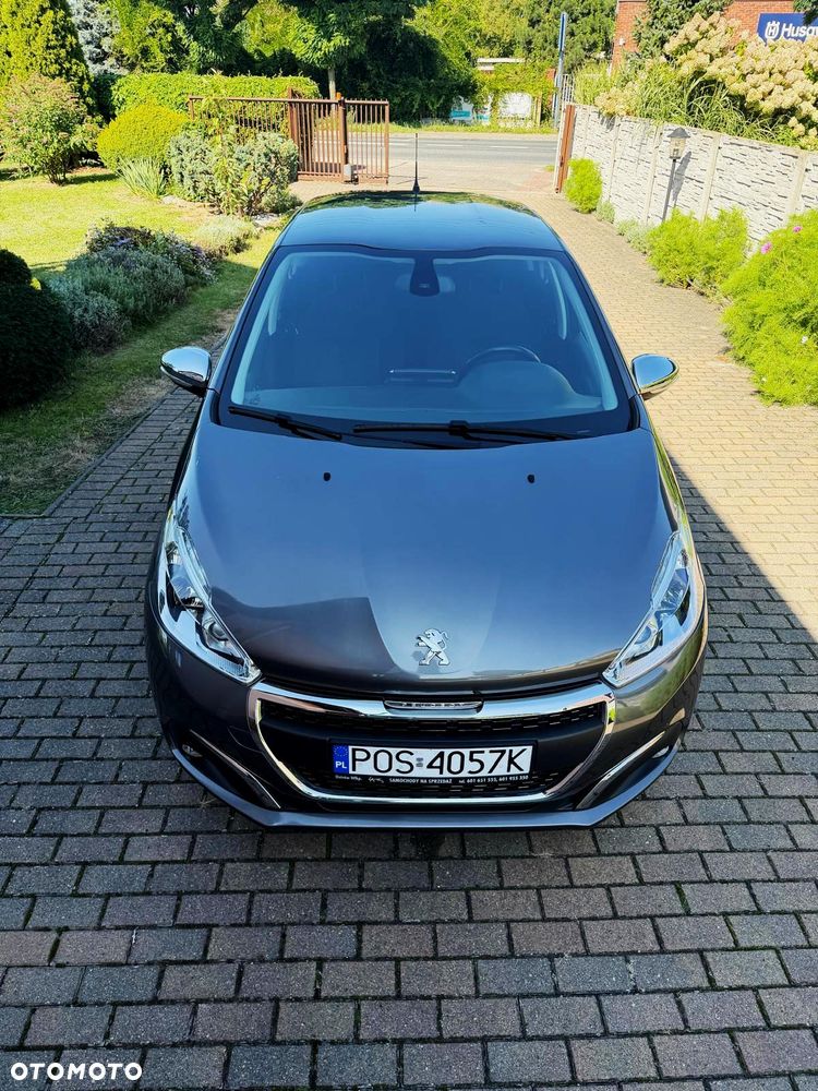 Peugeot 208 1.2 PureTech Allure S&S - 6