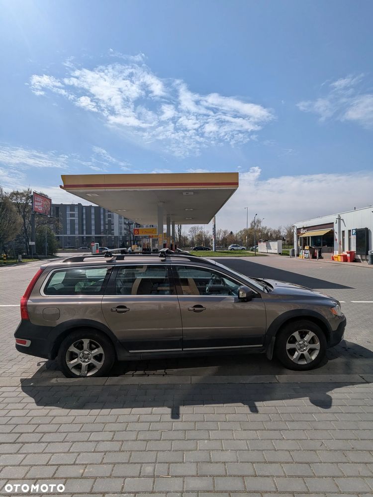 Volvo XC 70 3.2 AWD Kinetic - 8