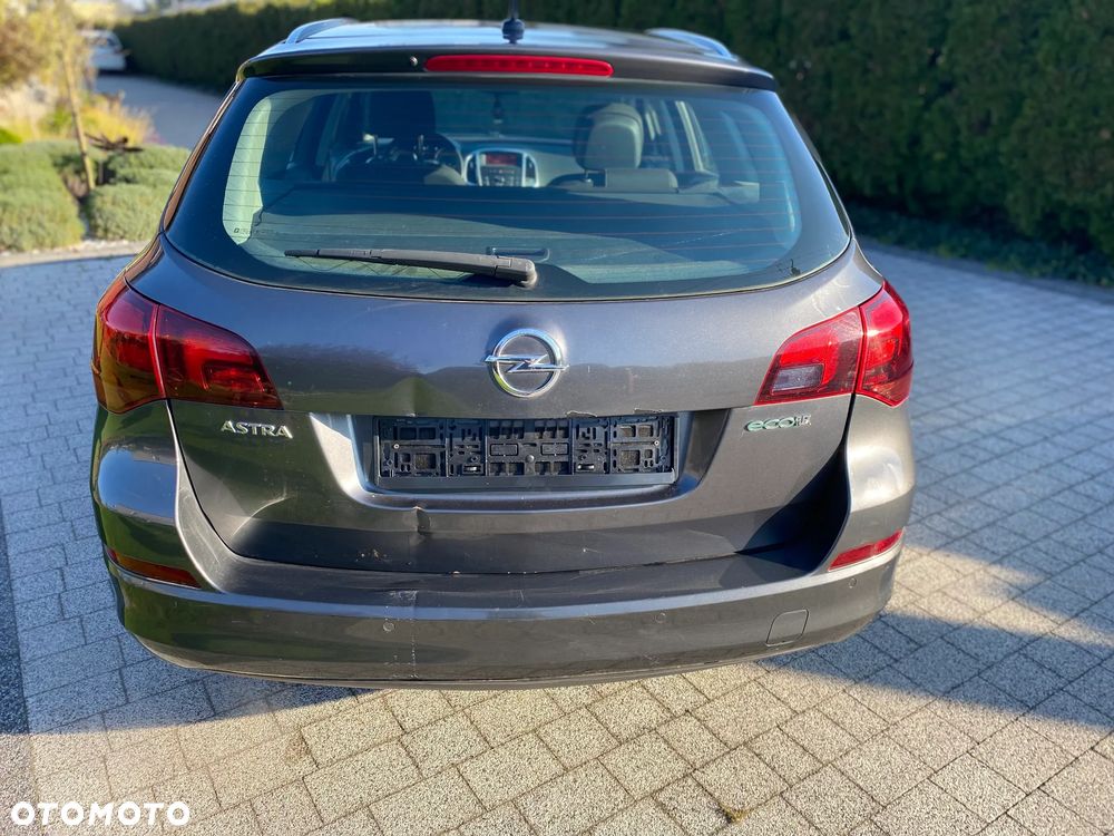 Opel Astra 1.4 EcoFLEX Sport - 6