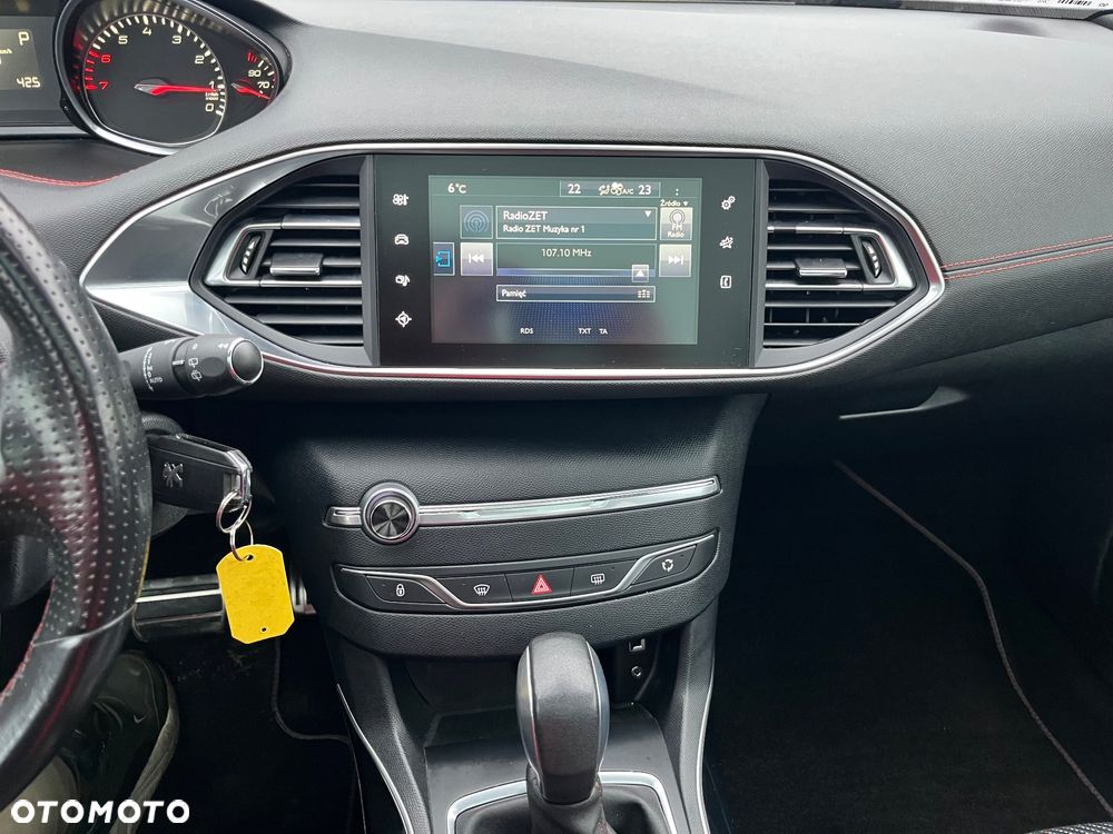 Peugeot 308 PureTech 130 GPF EAT8 Stop & Start Tech Edition - 25