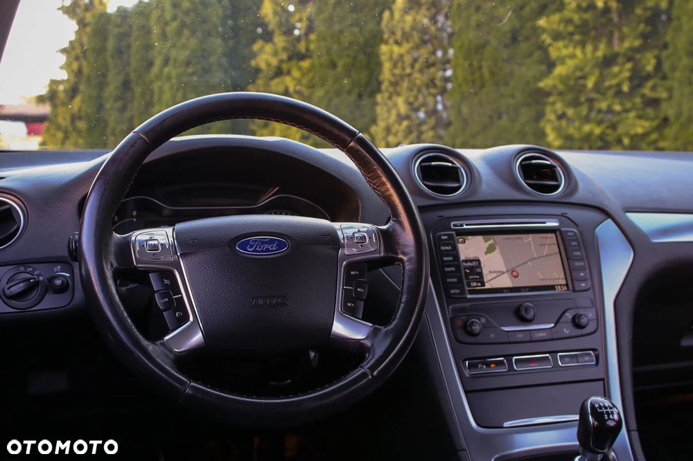Ford Mondeo 2.0 TDCi Titanium - 25