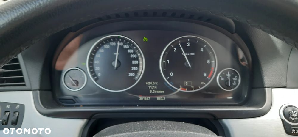 BMW Seria 5 520d - 18