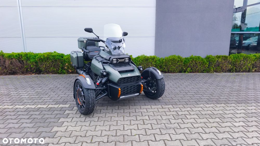 Can-Am Spyder - 5