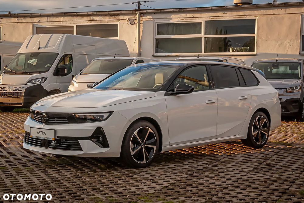 Opel Astra 1.2 T GS Line S&S - 3