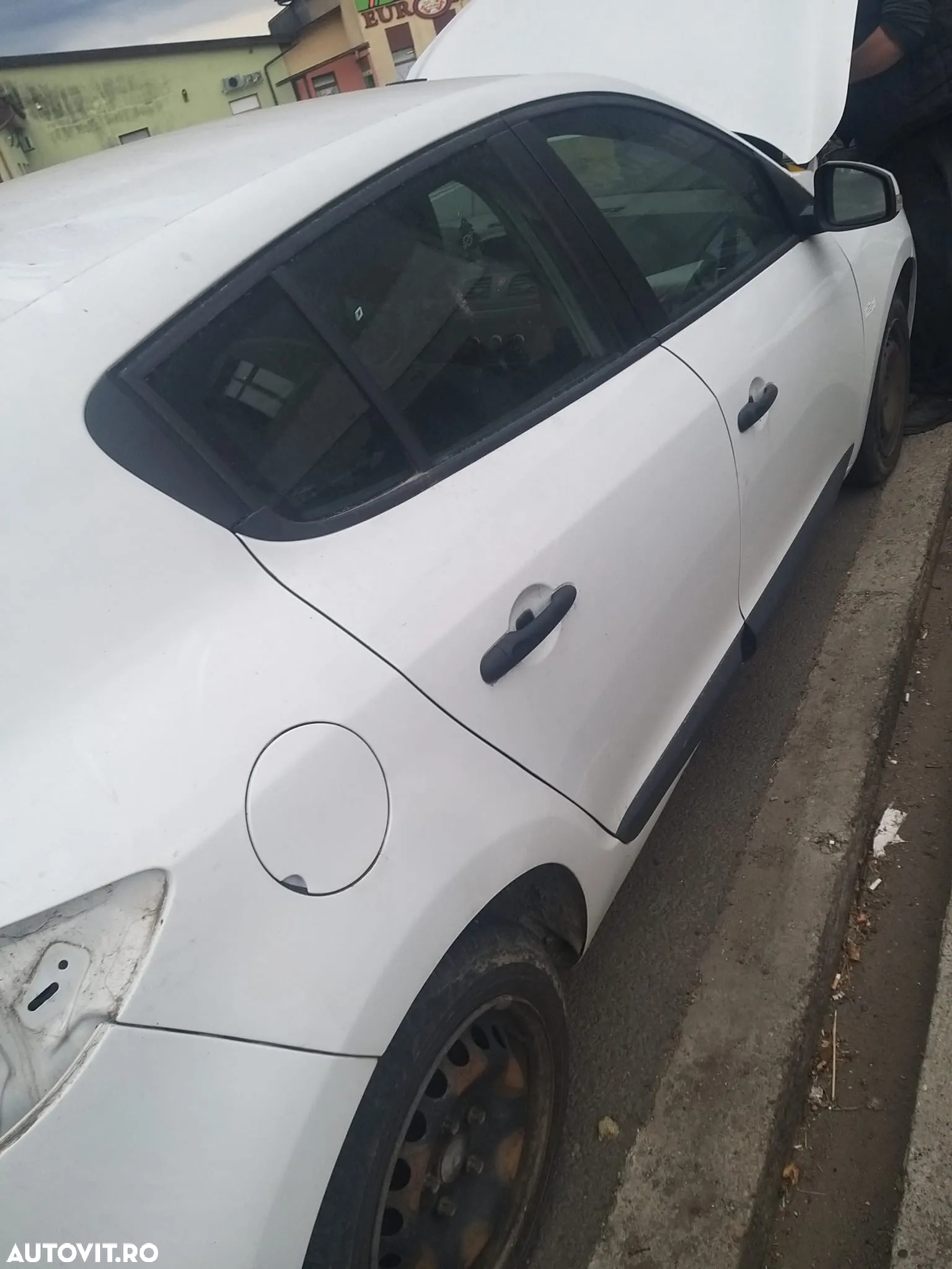 Dezmembrez Renault Megane 3 din 2011, K9K R8 - 4