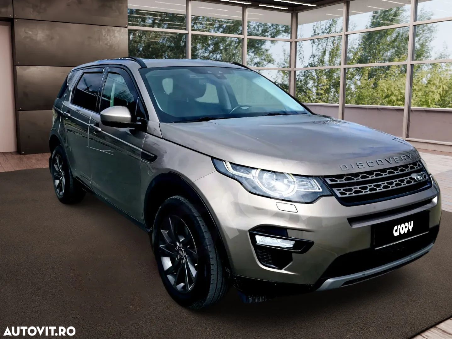 Land Rover Discovery Sport - 1