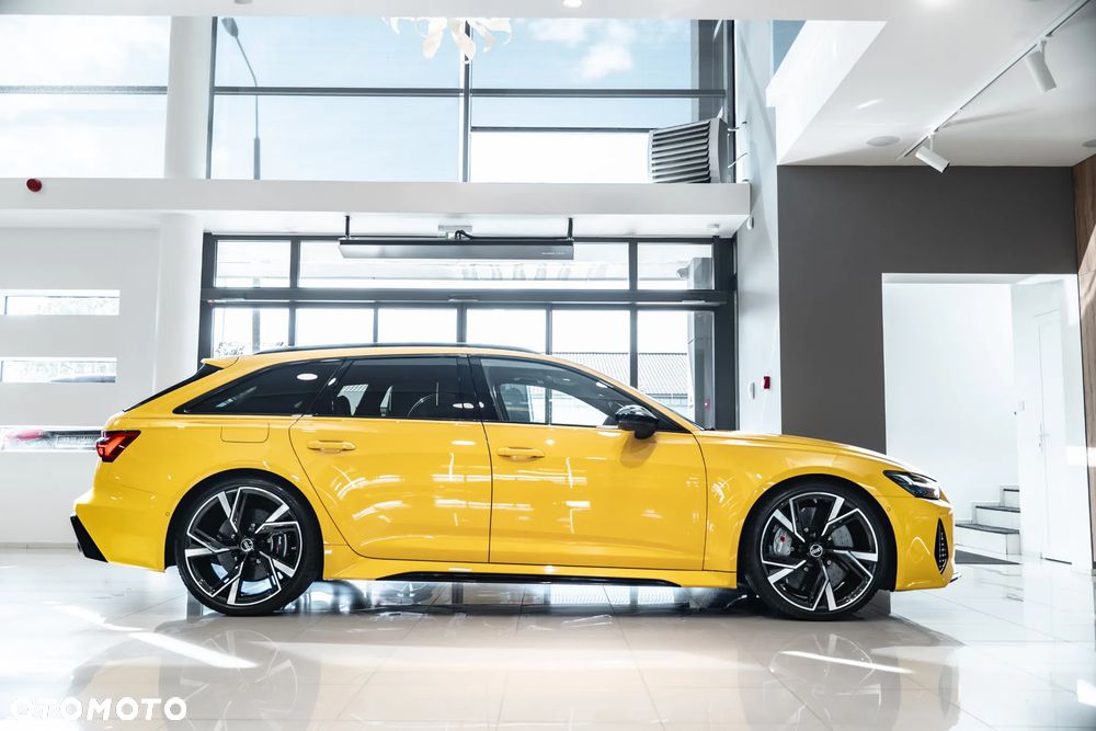 Audi RS6 Avant TFSI mHEV Quattro Tiptronic - 16