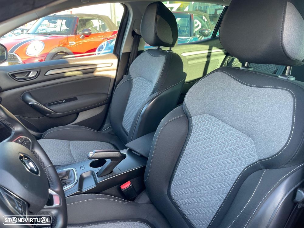 Renault Mégane 1.3 TCe Intens - 8