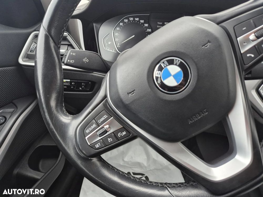 BMW Seria 3 318i AT - 15