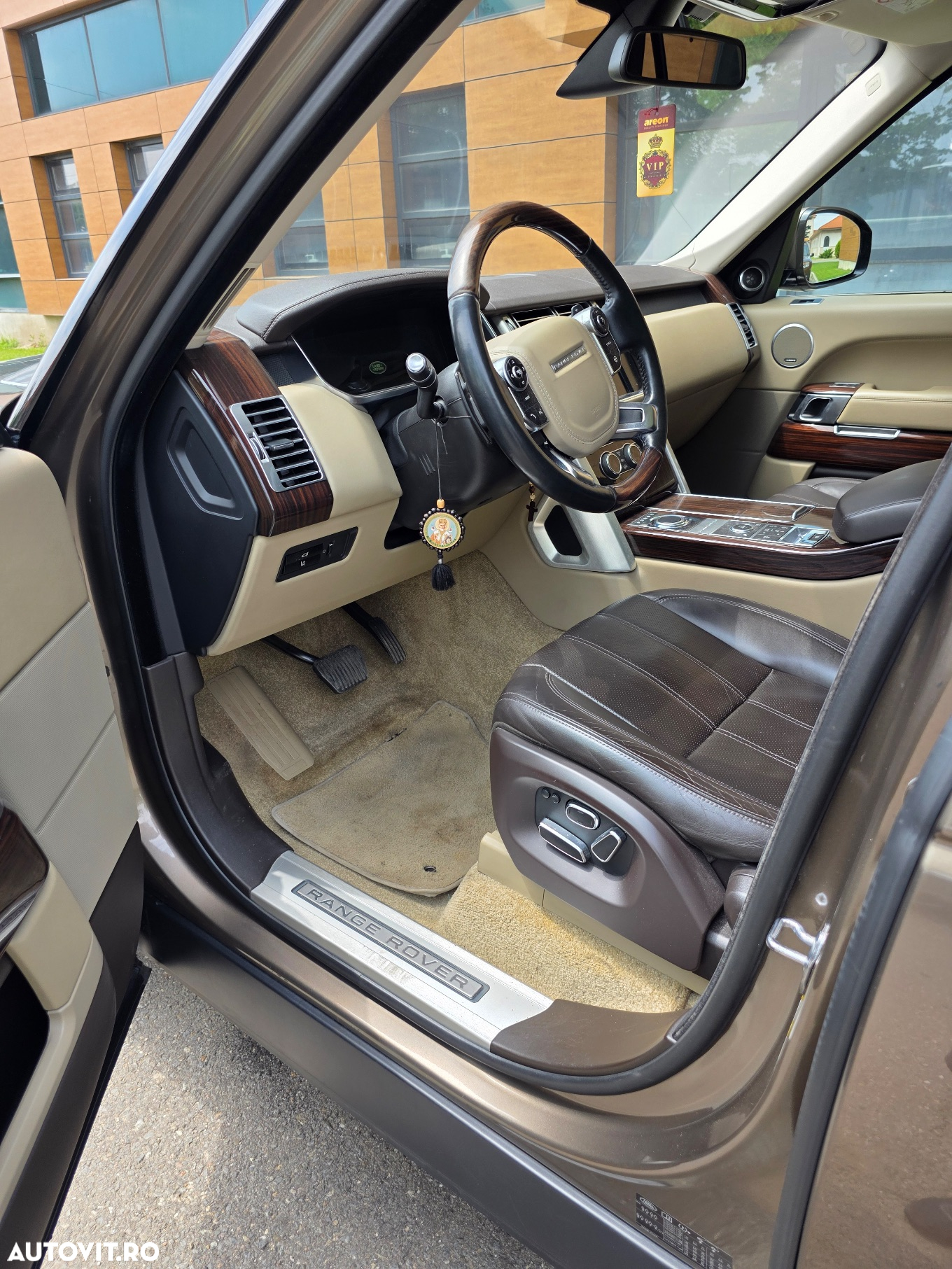 Land Rover Range Rover LWB 3.0 I TDV6 Vogue - 9