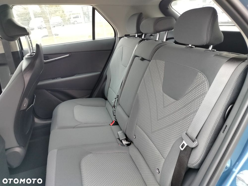 Kia Niro 1.6 GDI Hybrid M - 12