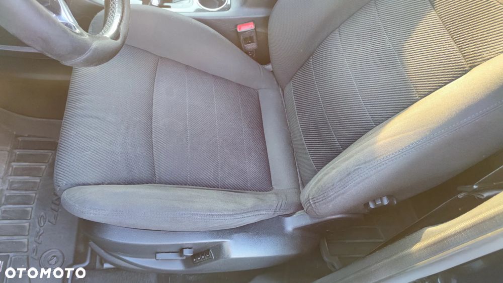 Ford S-Max 2.0 TDCi DPF Titanium - 6