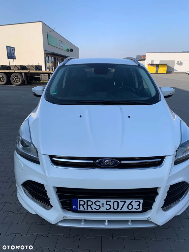 Ford Kuga 1.5 EcoBoost 2x4 Individual - 9
