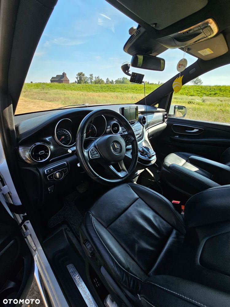 Mercedes-Benz Klasa V 300 d Extralang 9G-TRONIC Avantgarde Edition - 19