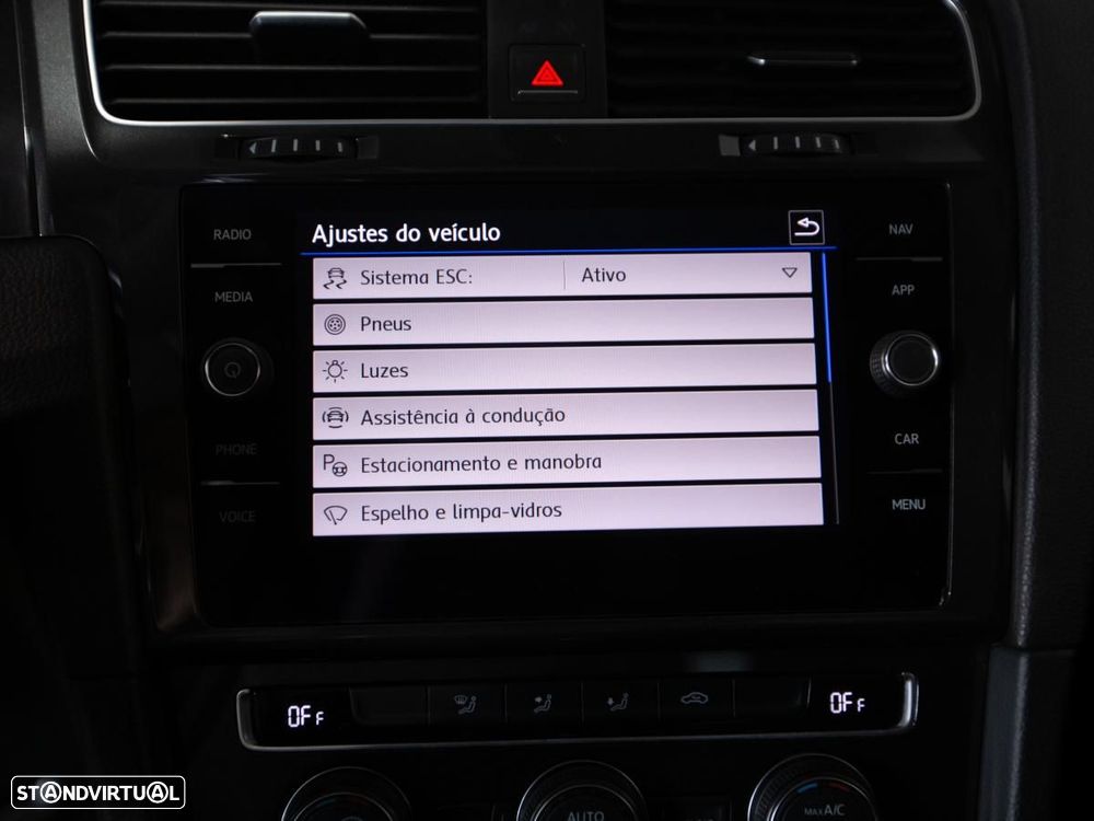 VW Golf Variant - 21