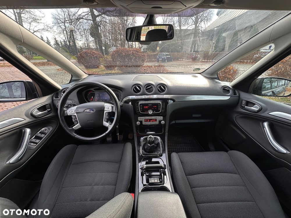 Ford S-Max 2.0 TDCi DPF Titanium - 22