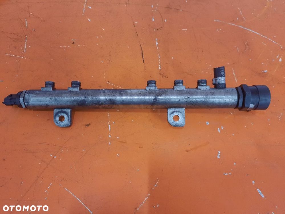 FIAT GRANDE PUNTO 3 1.3M-JET 05-10 LISTWA WTRYSKOWA 0445214086 199A2000 - 4