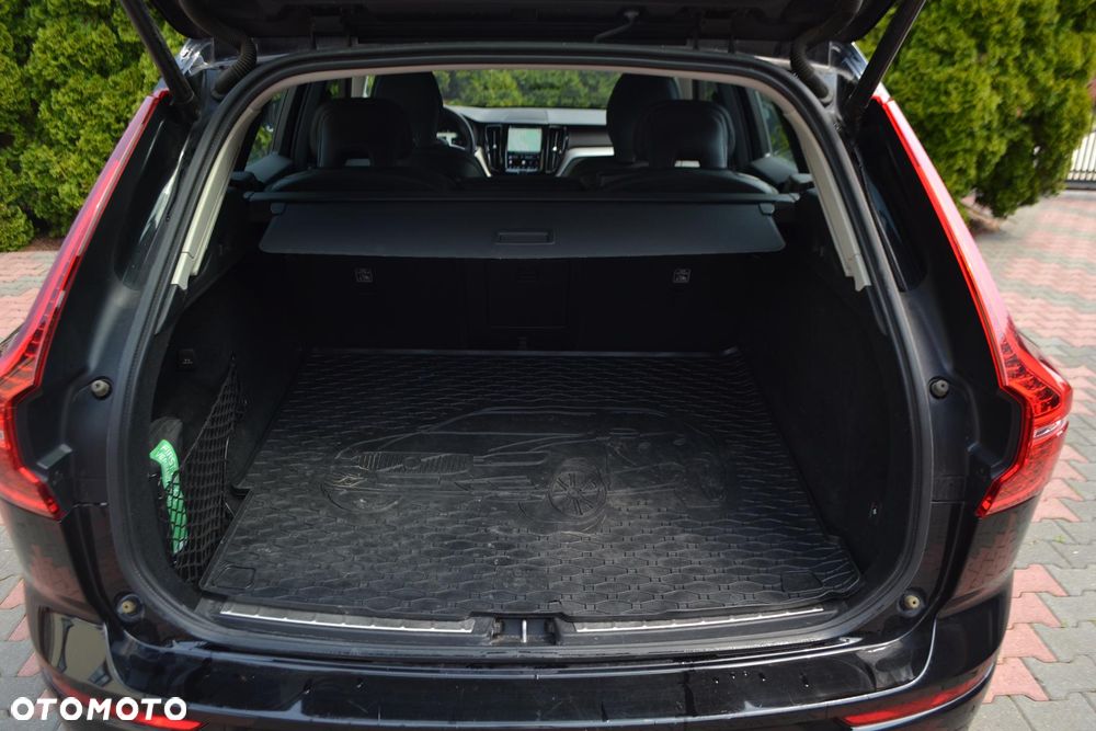 Volvo XC 60 B4 D Plus Bright - 15