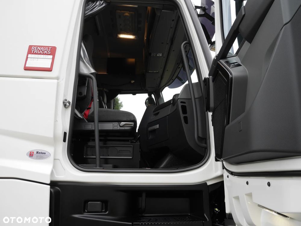 Renault T520 HIGH CAB - 21